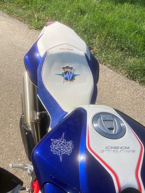 KLA 2223449228 15 Autopolsterei Motorrad Sitze Motorradsitze neu beziehen Polstern Göppingen – Bild 15