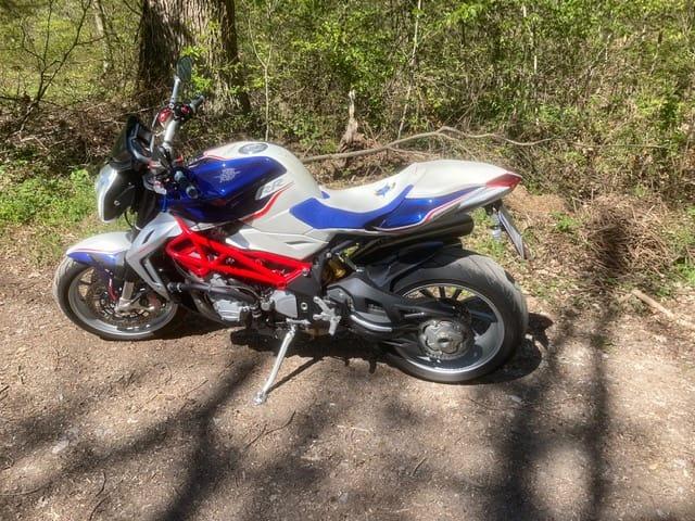 KLA 2223449228 16 Autopolsterei Motorrad Sitze Motorradsitze neu beziehen Polstern Göppingen – Bild 16