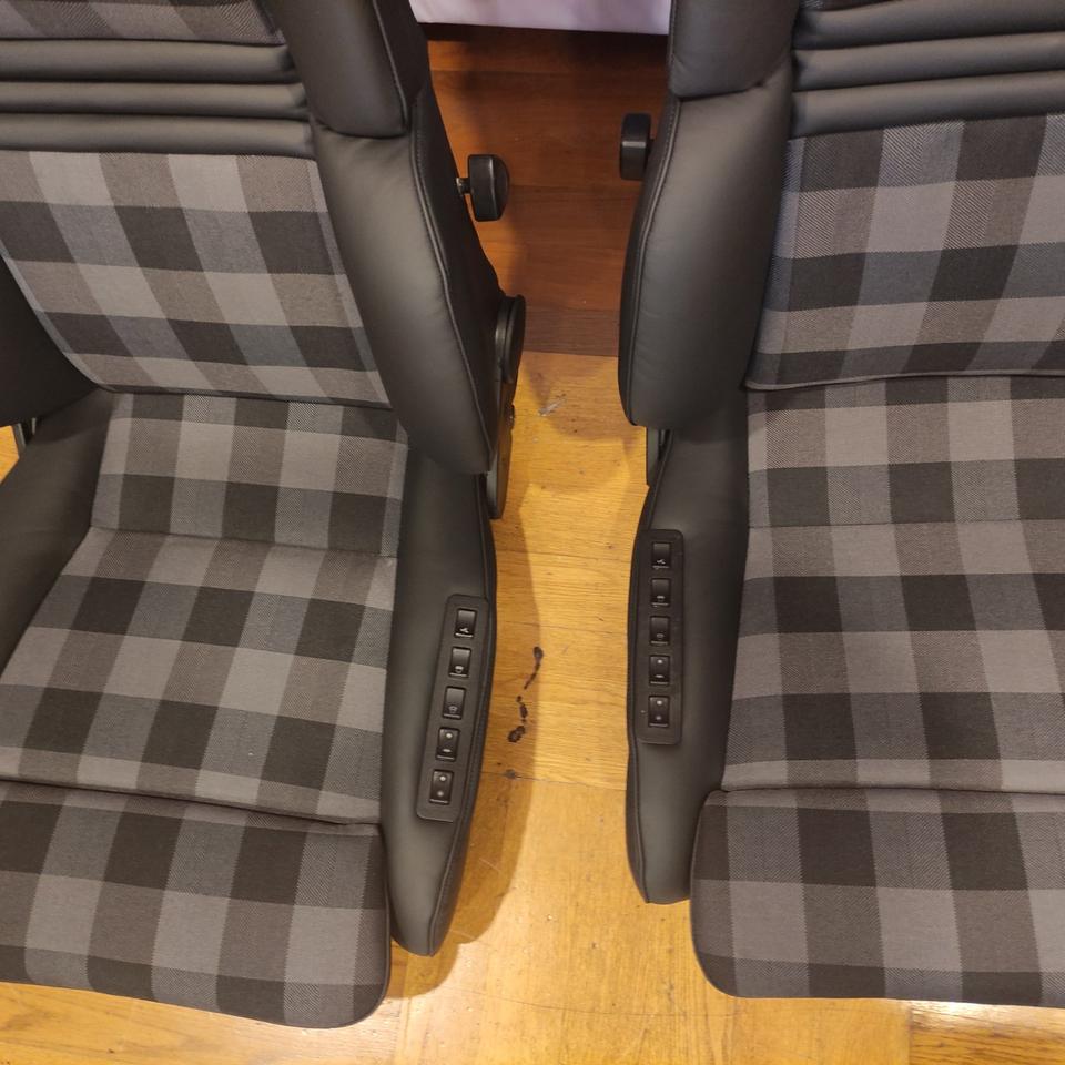 KLA 2762983641 04 Autopolsterei Recaro Orthopäd 94 Leder Rodeo G Modell W460 W461 W463 restaurirt – Bild 4