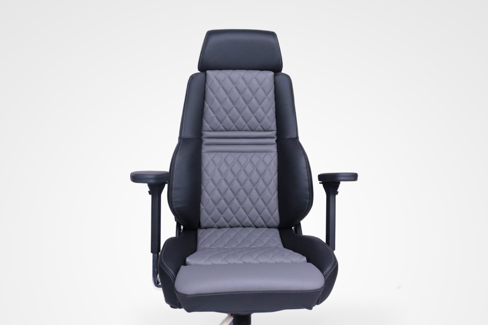 KLA 2770663406 14 Studio Autopolsterei Bürostuhl aus Recaro Sportster CS Leder Porsche Pepita neu bezoge – Bild 14