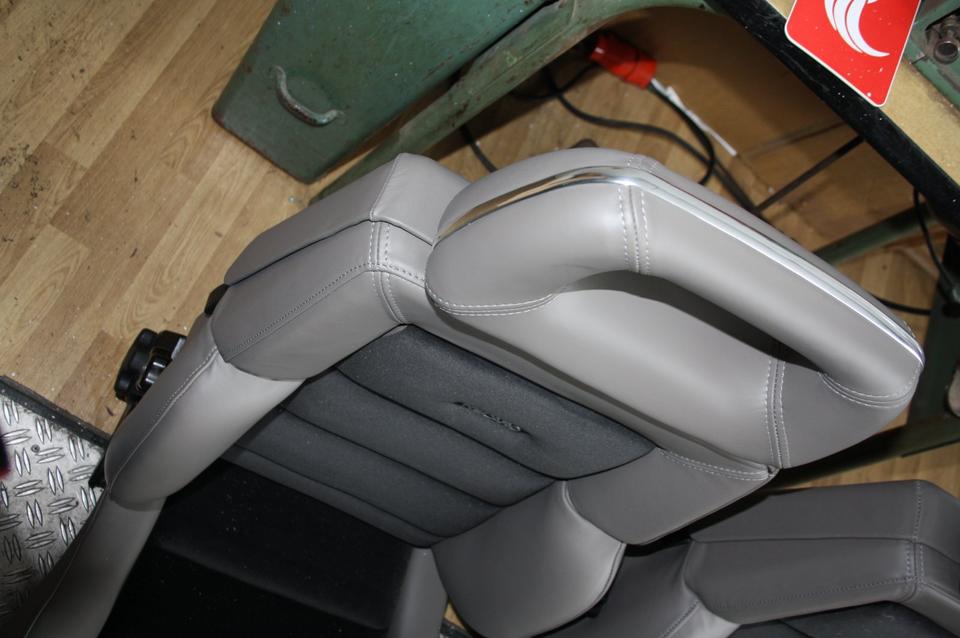 KLA 2779186542 02 Autopolsterei 2 Recaro AUDI Quattro Urquattro Sport Quattro neu bezogen – Bild 2