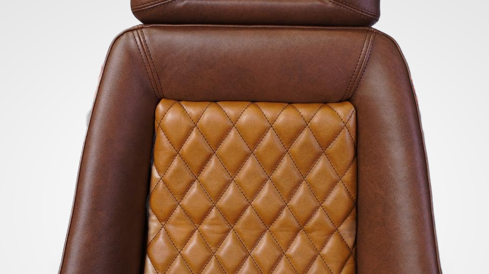 KLA 2816526825 01 Studio Autopolsterei 2 Recaro Specialist Leder Rautensteppung Twoton neu bezogen