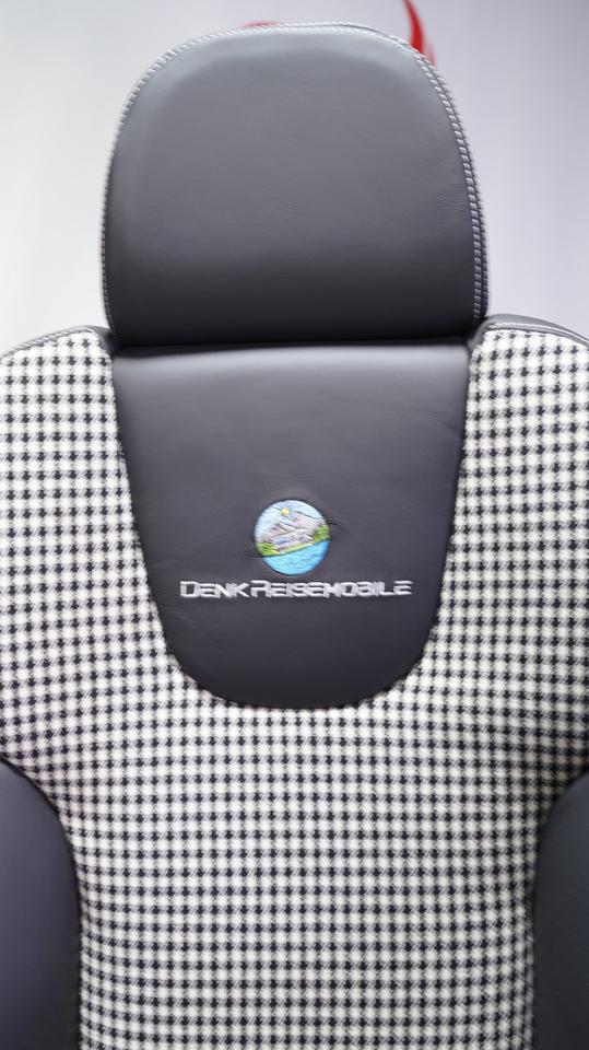 KLA 2885697440 09 Autopolsterei 2 Recaro Style Leder Alcantara neu bezogen Pepita Armlehne – Bild 9