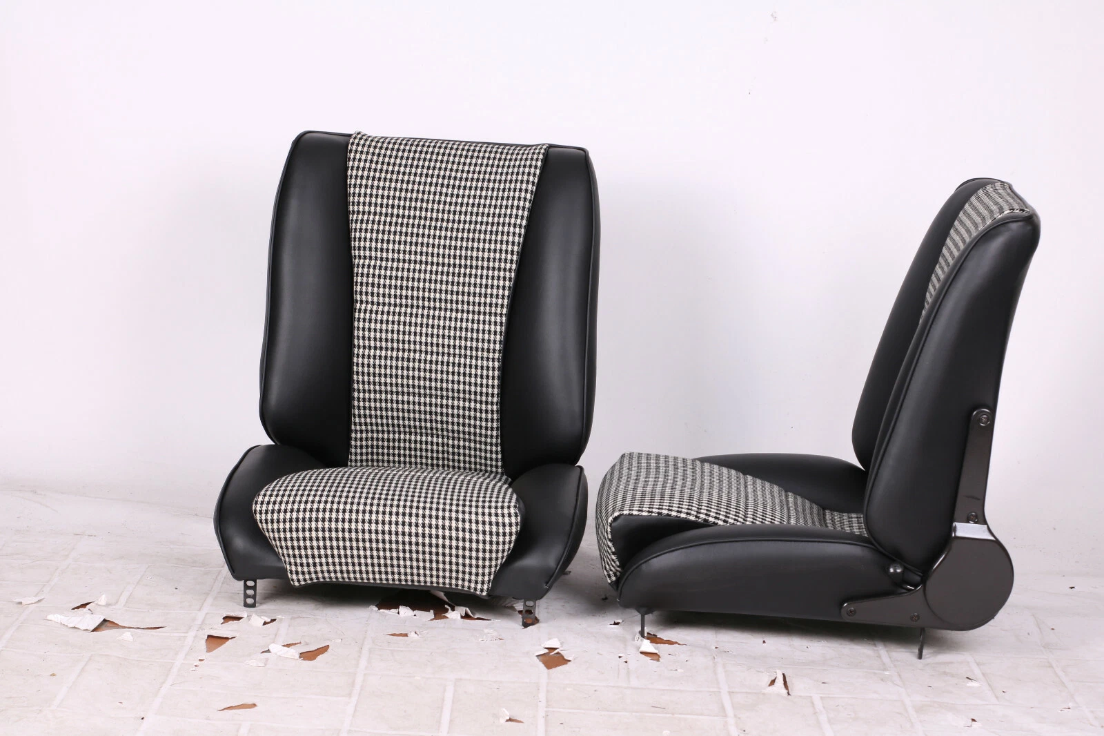 RECARO Idealsitz S Pepita Porsche 911 SWB – Bild 2 Autopolsterei RECARO Idealsitz S Pepita Porsche 911 SWB – Produktbild 2