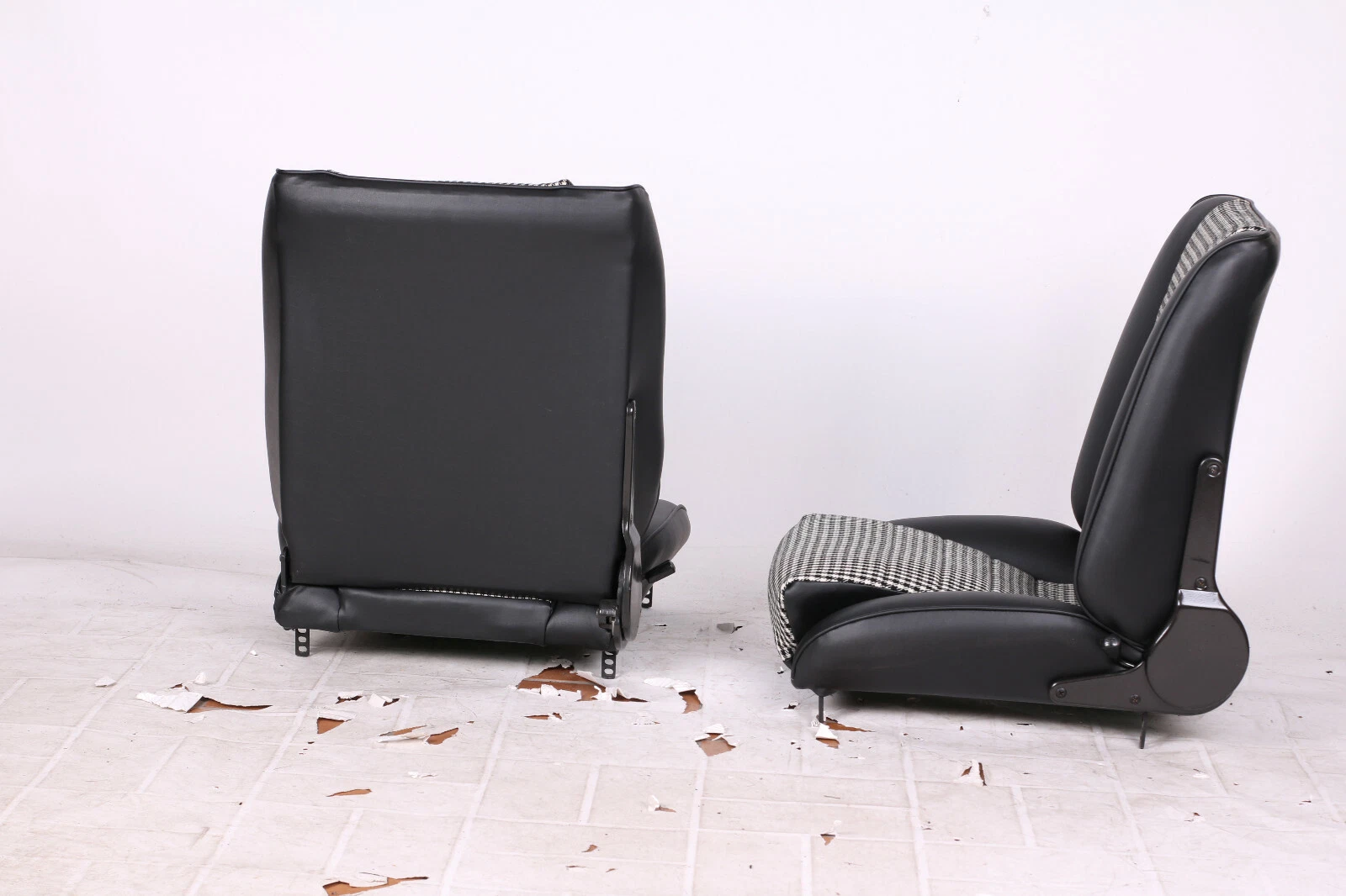 RECARO Idealsitz S Pepita Porsche 911 SWB – Bild 5 Autopolsterei RECARO Idealsitz S Pepita Porsche 911 SWB – Produktbild 5