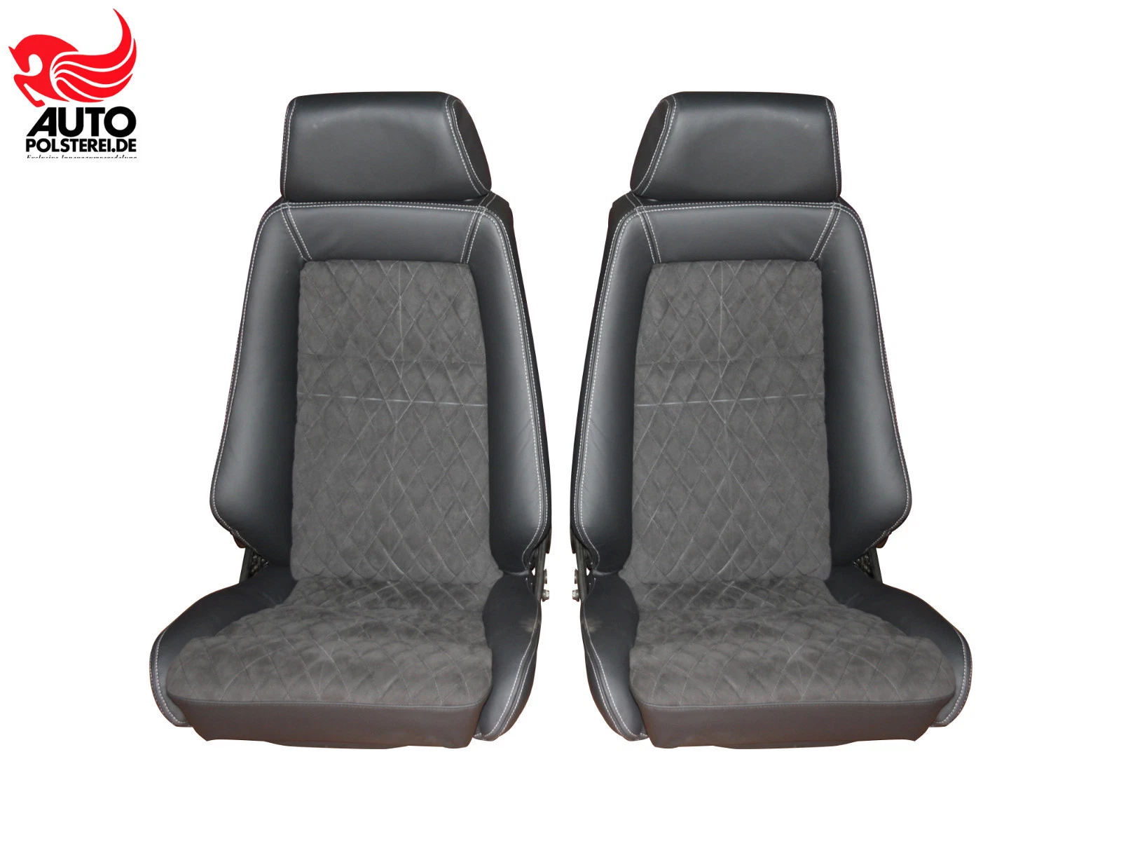 RECARO Specialist M Sitzpaar Leder Alcantara – Frontansicht Autopolsterei Recaro Specialist M schwarz – Produktansicht 1