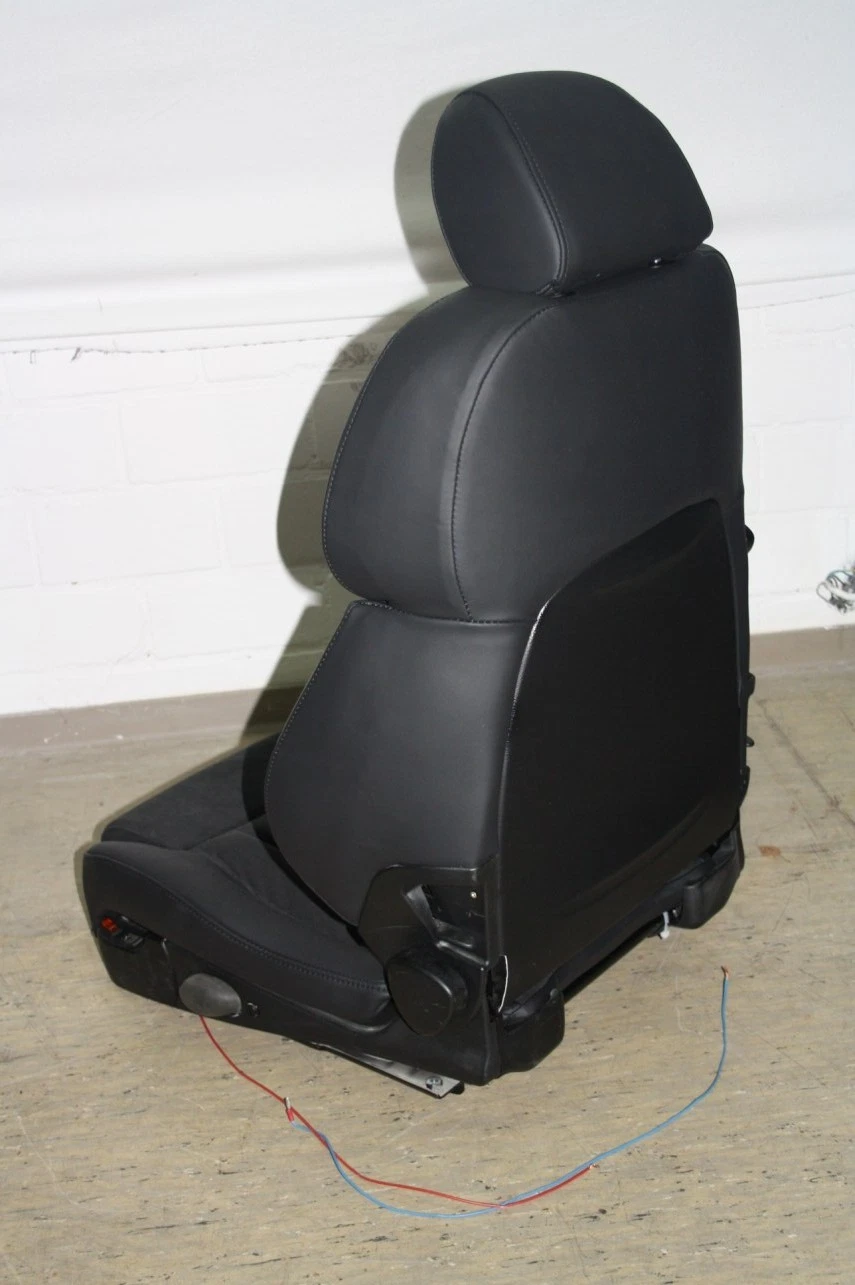 RECARO Style Klimapaket Leder Alcantara – Bild 7 Autopolsterei RECARO Style Sitzpaar mit Klimapaket, Leder und Alcantara, Produktfoto 7 von 8