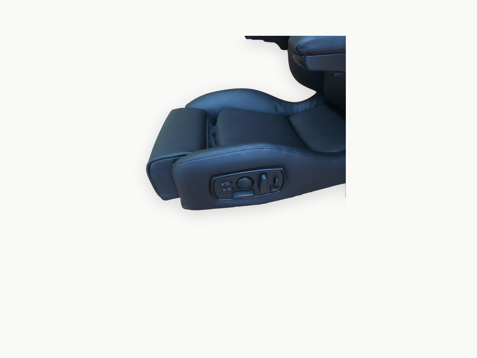 ebay 254209866566 gallery 03 Autopolsterei Nahaufnahme der elektrischen Sitzbedienung am RECARO Ergomed ES